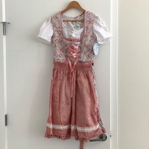 Halloween costume! Made In Germany 3pc Dirndl